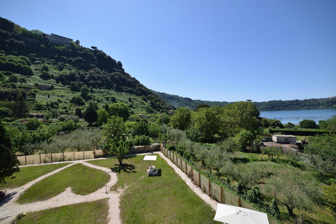 Il Lago Di Nemi Buitenkant foto